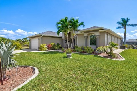 Casa en venta en Port Charlotte, Florida, 3 dormitorios, 171.22 m2 № 1621045 - foto 3
