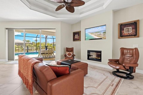 Casa en venta en Port Charlotte, Florida, 3 dormitorios, 171.22 m2 № 1621045 - foto 9