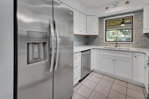 Casa en venta en De Leon Springs, Florida, 3 dormitorios, 157.47 m2 № 2157326 - foto 15