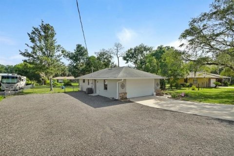 Casa en venta en De Leon Springs, Florida, 3 dormitorios, 157.47 m2 № 2157326 - foto 4