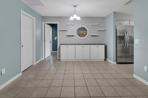 Casa en venta en De Leon Springs, Florida, 3 dormitorios, 157.47 m2 № 2157326 - foto 12