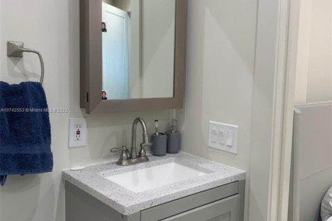 Condo in Aventura, Florida, 5 bedrooms  № 1949543 - photo 30