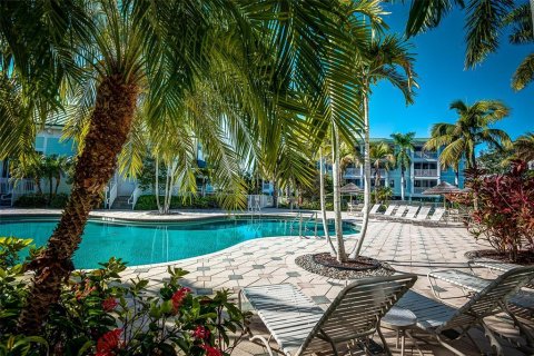 Copropriété à louer à Port Charlotte, Floride: 3 chambres, 170.1 m2 № 291393 - photo 3