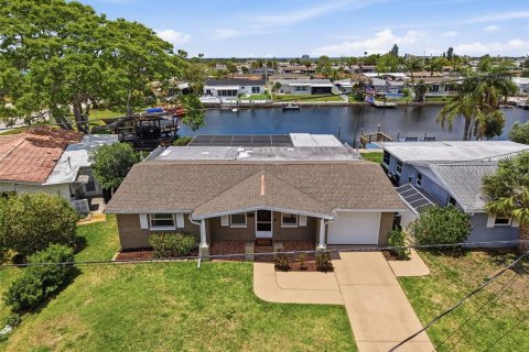 Casa en venta en Hudson, Florida, 2 dormitorios, 153.94 m2 № 2116761 - foto 2