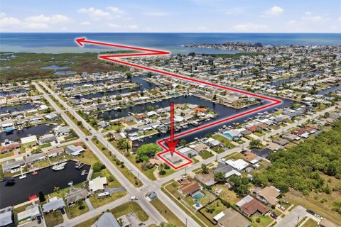 Casa en venta en Hudson, Florida, 2 dormitorios, 153.94 m2 № 2116761 - foto 4