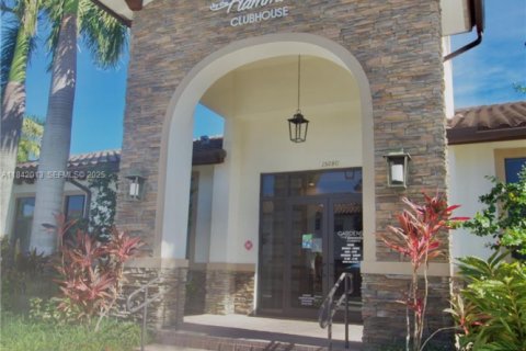 Touwnhouse à vendre à Miami, Floride: 3 chambres № 1982020 - photo 22