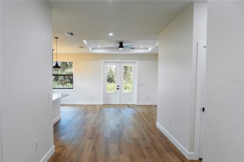 Casa en venta en North Port, Florida, 3 dormitorios, 141.4 m2 № 1855445 - foto 4