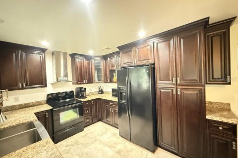 Villa ou maison à vendre à Oviedo, Floride: 4 chambres, 194.35 m2 № 1788223 - photo 7