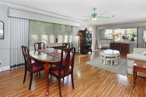 Casa en venta en Hollywood, Florida, 3 dormitorios, 161.28 m2 № 1812067 - foto 17