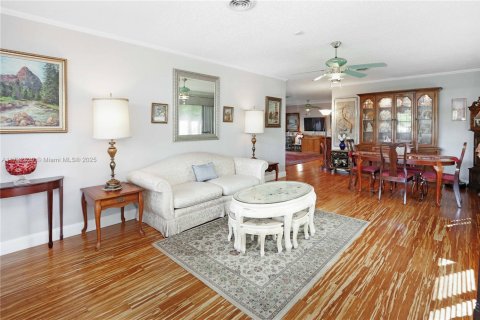 Casa en venta en Hollywood, Florida, 3 dormitorios, 161.28 m2 № 1812067 - foto 13