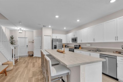 Adosado en venta en Homestead, Florida, 3 dormitorios, 164.62 m2 № 1960170 - foto 11