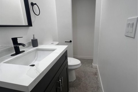 Снять в аренду виллу или дом в Форт-Лодердейл, Флорида 3 спальни, 136.01м2, № 2050216 - фото 19