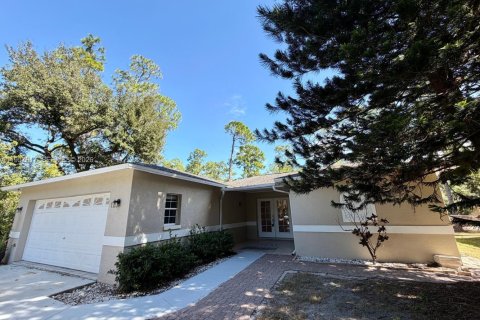 House in Naples, Florida 3 bedrooms, 181.72 sq.m. № 2011585 - photo 5