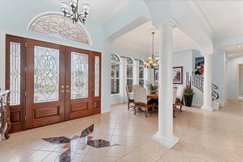 House in Lakewood Ranch, Florida 4 bedrooms, 396.97 sq.m. № 1624816 - photo 9
