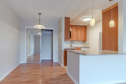 Купить кондоминиум в Форт-Лодердейл, Флорида 3 комнаты, 81.29м2, № 2183584 - фото 2