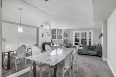 Купить кондоминиум в Майами, Флорида 2 спальни, 91.97м2, № 2001788 - фото 9