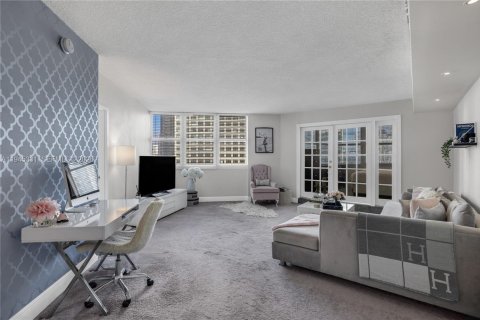 Купить кондоминиум в Майами, Флорида 2 спальни, 91.97м2, № 2001788 - фото 6