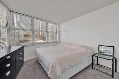 Купить кондоминиум в Майами, Флорида 2 спальни, 91.97м2, № 2001788 - фото 19