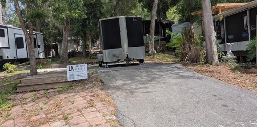 Land in Salt Springs, Florida № 2195523