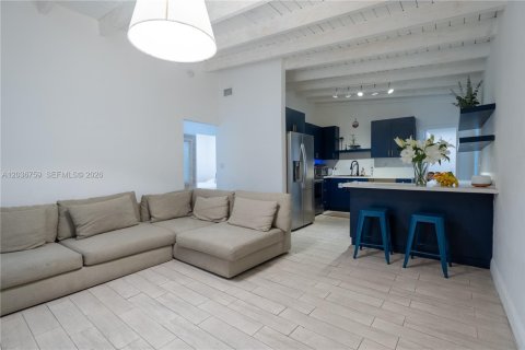 Villa ou maison à vendre à North Miami Beach, Floride: 2 chambres, 105.17 m2 № 2155016 - photo 14
