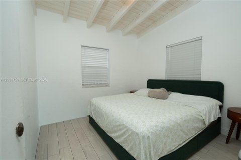 Villa ou maison à vendre à North Miami Beach, Floride: 2 chambres, 105.17 m2 № 2155016 - photo 8