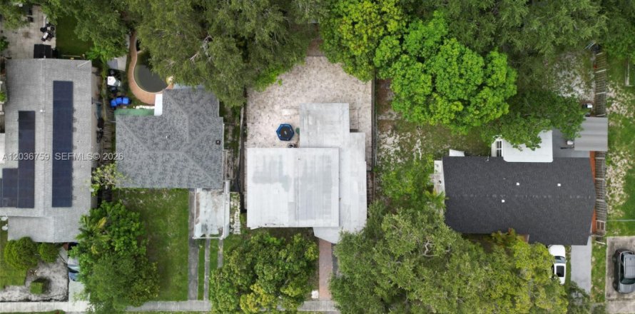 Villa ou maison à North Miami Beach, Floride 2 chambres, 105.17 m2 № 2155016