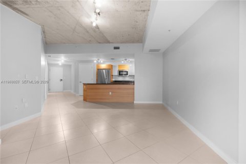 Copropriété à louer à Miami, Floride: 1 chambre, 79.99 m2 № 2051547 - photo 9