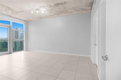 Copropriété à louer à Miami, Floride: 1 chambre, 79.99 m2 № 2051547 - photo 12