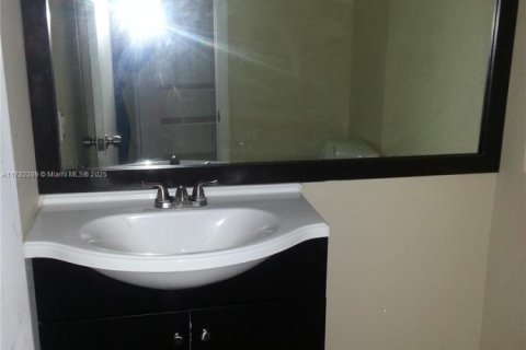 Condominio en venta en Aventura, Florida, 1 dormitorio, 81.1 m2 № 1962101 - foto 12