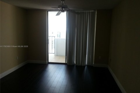 Condominio en venta en Aventura, Florida, 1 dormitorio, 81.1 m2 № 1962101 - foto 18