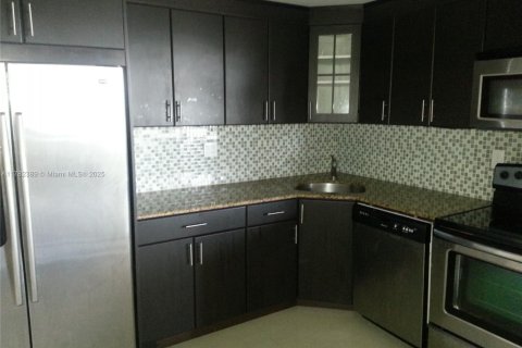 Condominio en venta en Aventura, Florida, 1 dormitorio, 81.1 m2 № 1962101 - foto 7