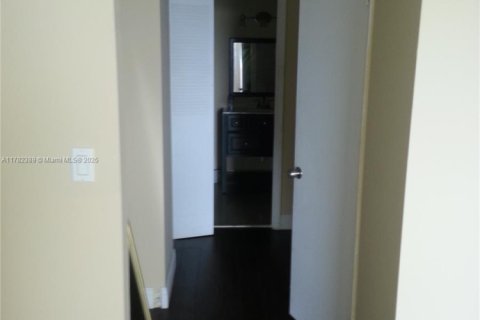 Condominio en venta en Aventura, Florida, 1 dormitorio, 81.1 m2 № 1962101 - foto 17