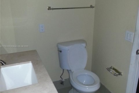 Condominio en venta en Aventura, Florida, 1 dormitorio, 81.1 m2 № 1962101 - foto 14