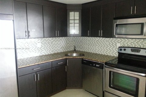Condominio en venta en Aventura, Florida, 1 dormitorio, 81.1 m2 № 1962101 - foto 9