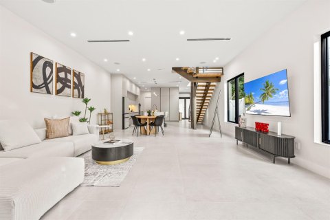Touwnhouse à vendre à Fort Lauderdale, Floride: 3 chambres, 215.16 m2 № 2439302 - photo 14