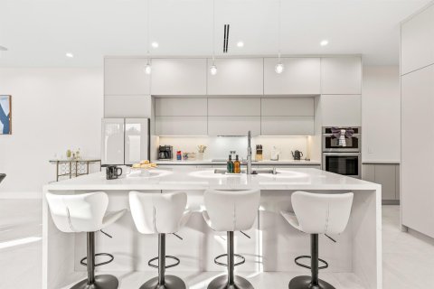 Touwnhouse à vendre à Fort Lauderdale, Floride: 3 chambres, 215.16 m2 № 2439302 - photo 6