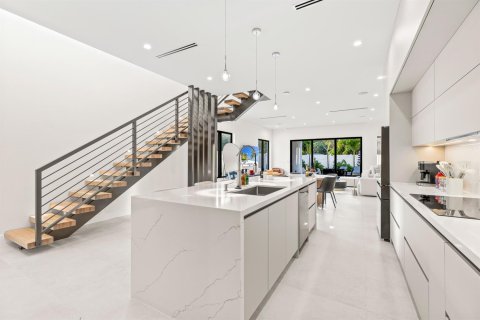 Touwnhouse à vendre à Fort Lauderdale, Floride: 3 chambres, 215.16 m2 № 2439302 - photo 5