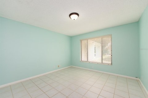 House in Clearwater, Florida 3 bedrooms, 178.09 sq.m. № 2200489 - photo 20