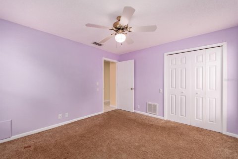 House in Clearwater, Florida 3 bedrooms, 178.09 sq.m. № 2200489 - photo 25
