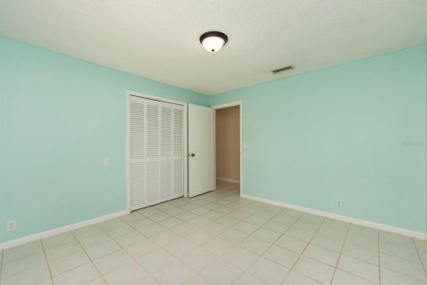 House in Clearwater, Florida 3 bedrooms, 178.09 sq.m. № 2200489 - photo 21