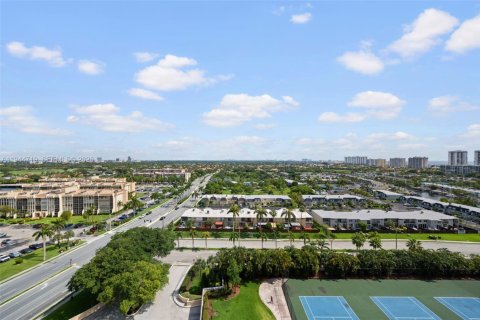 Copropriété à vendre à Hallandale Beach, Floride: 2 chambres, 130.06 m2 № 2001249 - photo 22