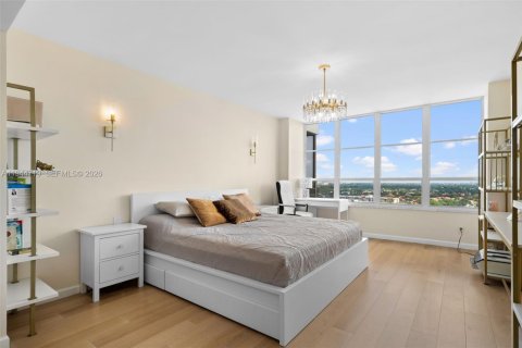 Copropriété à vendre à Hallandale Beach, Floride: 2 chambres, 130.06 m2 № 2001249 - photo 8