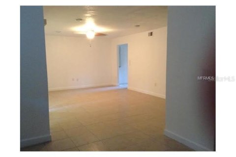 Copropriété à vendre à Orlando, Floride: 2 chambres, 109.9 m2 № 2102884 - photo 13