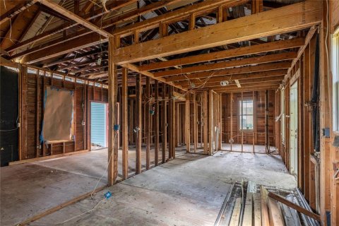 Casa en venta en Tampa, Florida, 2 dormitorios, 90.3 m2 № 1833097 - foto 4