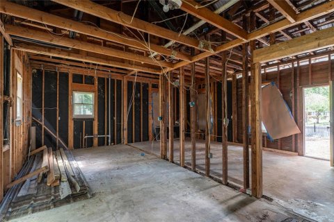 Casa en venta en Tampa, Florida, 2 dormitorios, 90.3 m2 № 1833097 - foto 13