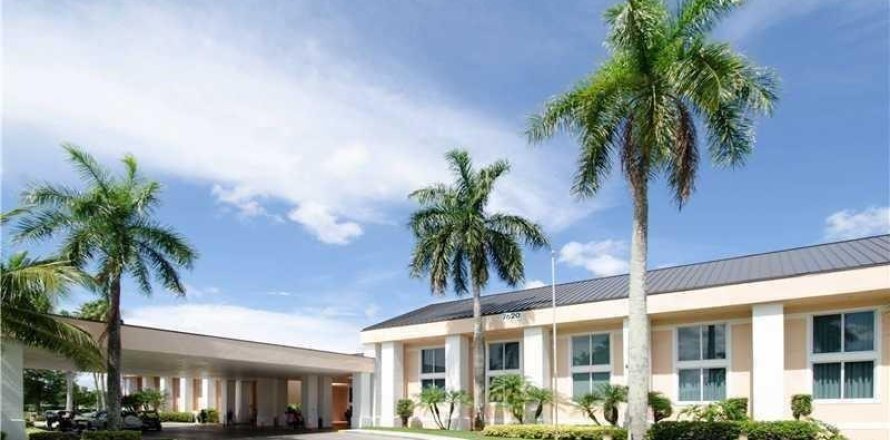 Condo à Tamarac, Floride, 2 chambres № 1207748