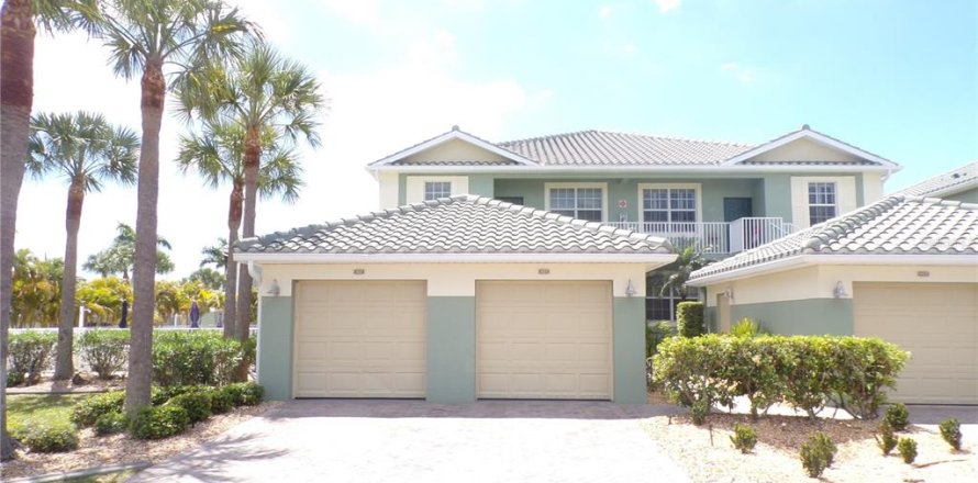 Condominio en Punta Gorda, Florida, 3 dormitorios  № 2135089