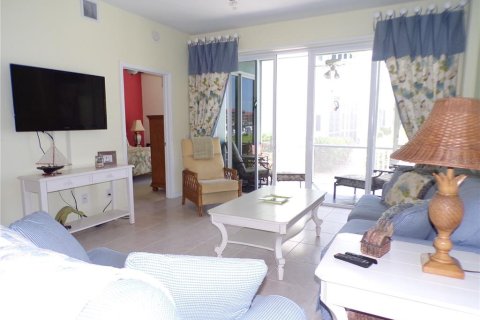 Condominio en alquiler en Punta Gorda, Florida, 3 dormitorios, 144.56 m2 № 2135089 - foto 3