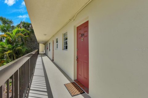 Copropriété à vendre à Naples, Floride: 2 chambres, 89.65 m2 № 1264539 - photo 21