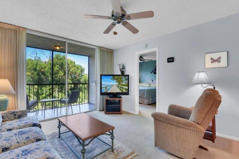Copropriété à vendre à Naples, Floride: 2 chambres, 89.65 m2 № 1264539 - photo 3